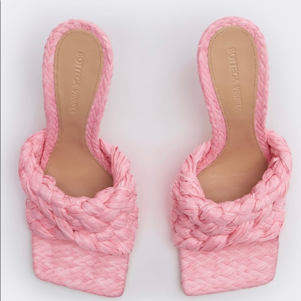 Stretch Intreccio Raffia Sandal
